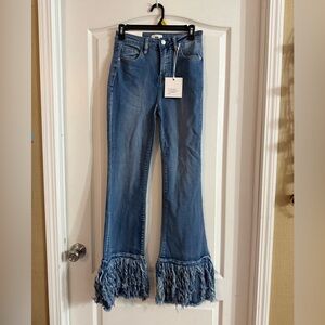 I&M Women’s High Rise Fringe Flare Jeans NWT Sz 5. 9171